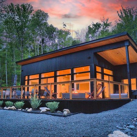 Kallm-Mont-Tremblant Chalet With Hot Tub, Pond & Beach On Private 7Acre Estate Lac-Superieur Екстериор снимка