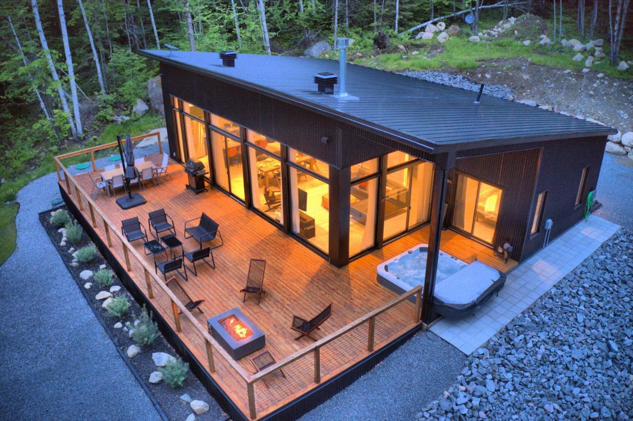Kallm-Mont-Tremblant Chalet With Hot Tub, Pond & Beach On Private 7Acre Estate Lac-Superieur Екстериор снимка