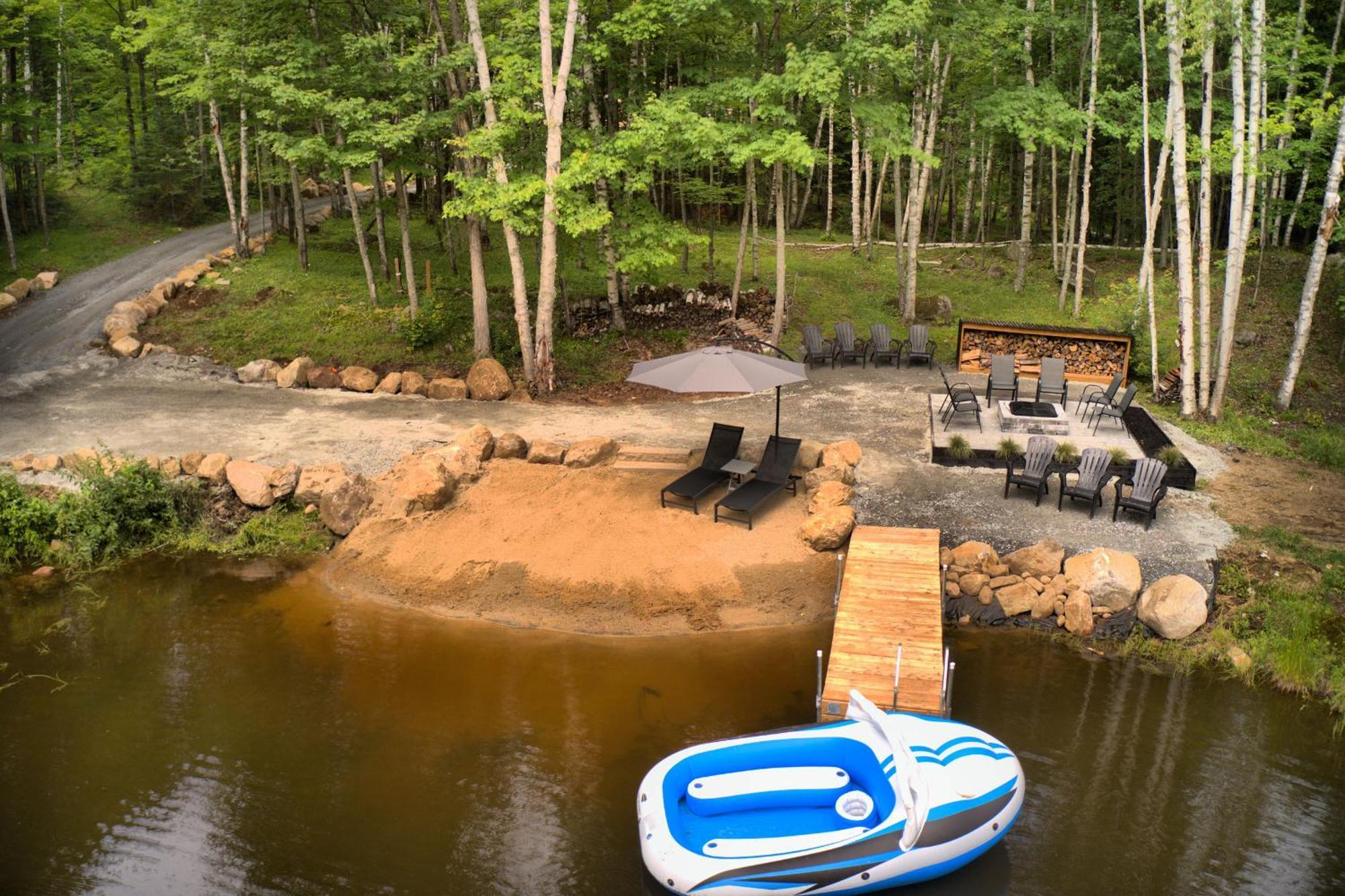 Kallm-Mont-Tremblant Chalet With Hot Tub, Pond & Beach On Private 7Acre Estate Lac-Superieur Екстериор снимка
